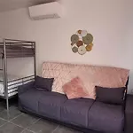 D'hotes Le Cocon De Lily Oda ve Kahvaltı 3*