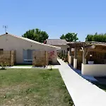 D'hotes Le Cocon De Lily Oda ve Kahvaltı Saint-Avit (Charente)