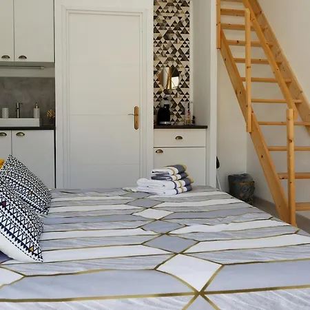 D'hotes Le Cocon De Lily ベッド・アンド・ブレックファスト Saint-Savin (Gironde)