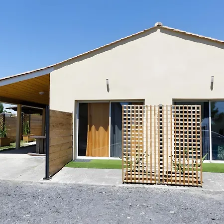 ベッド・アンド・ブレックファスト D'hotes Le Cocon De Lily 3*