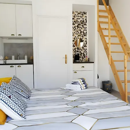 D'hotes Le Cocon De Lily Bed & Breakfast