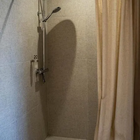 D'hotes Le Cocon De Lily Bed & Breakfast 3*
