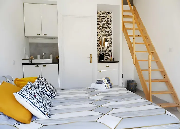 D'hotes Le Cocon De Lily Bed & Breakfast