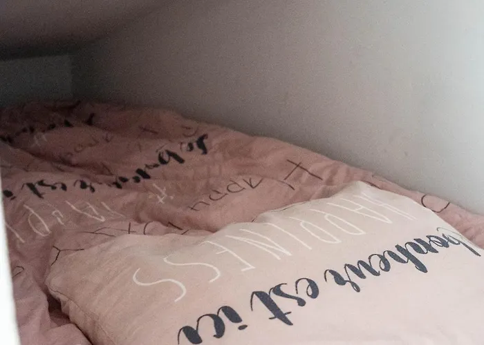 D'hotes Le Cocon De Lily Bed & Breakfast 3*