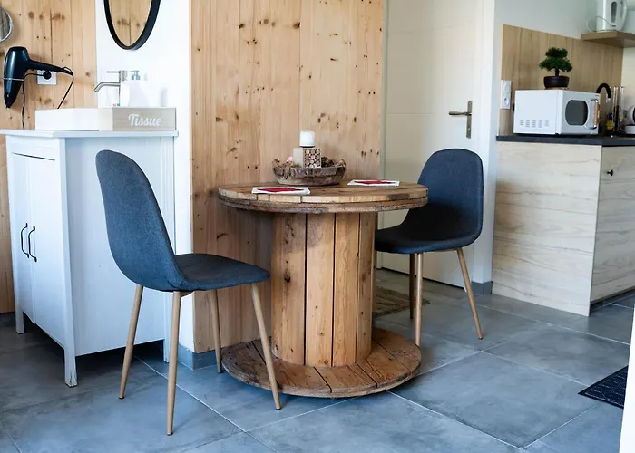 D'hotes Le Cocon De Lily Bed & Breakfast